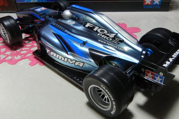 F104PRO マクラーレン塗装2017ボディ メカ付き SALE】 F104PRO マクラーレン塗装2017ボディ メカ付き ホビー