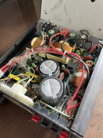 アルインコ製スイッチング電源DM-330MVのファン交換 : Watching from