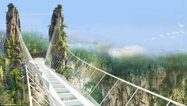中国　シースルー　吊り橋　渓谷に関連した画像-06