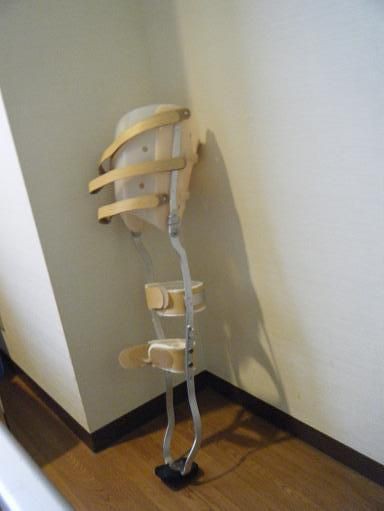 骨折日記 脛骨 腓骨 8 装具での歩行訓練 12 2 28 サロメ スタイル