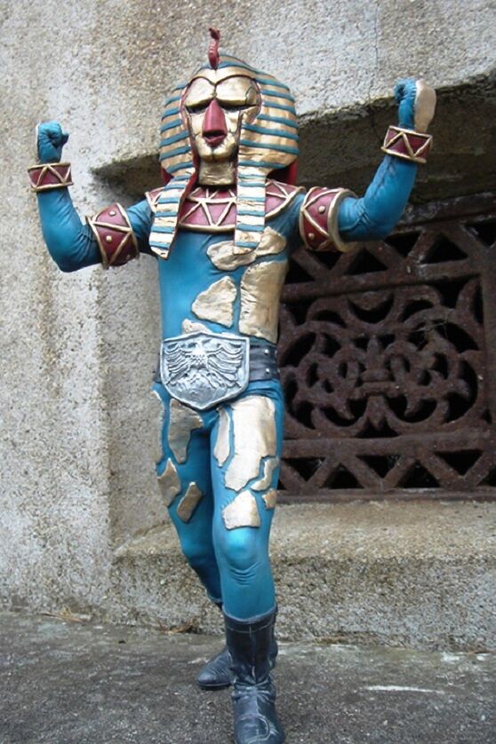 エジプタス : ヒーロー &怪獣&怪人