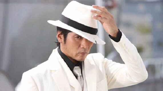 ＤＸ　スカルマグナム　仮面ライダースカル　当時品　ダブル　　鳴海荘吉　吉川晃司 吉川晃司が演じた仮面ライダースカルが初回封入特典付きで