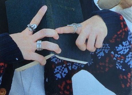 菊池風磨 指輪 : ジャニーズ愛用品情報