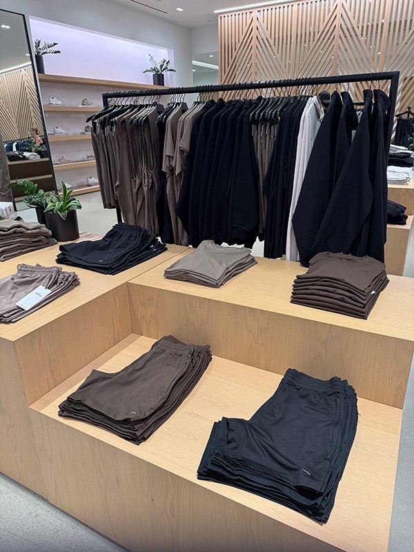 ハワイで買い物】アラモアナのalo yogaで衝撃！円安で日米の価格が逆転