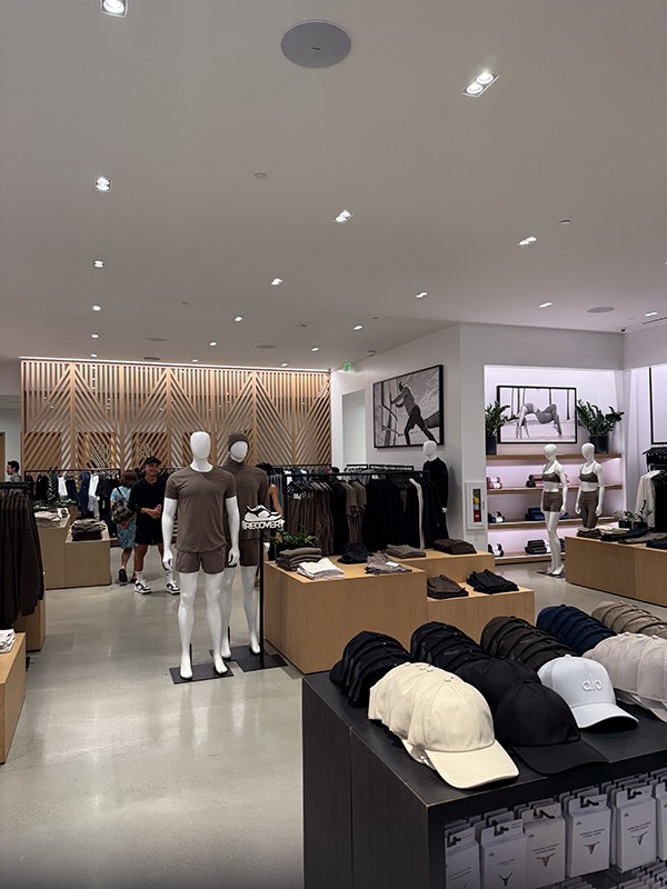 ハワイで買い物】アラモアナのalo yogaで衝撃！円安で日米の価格が逆転