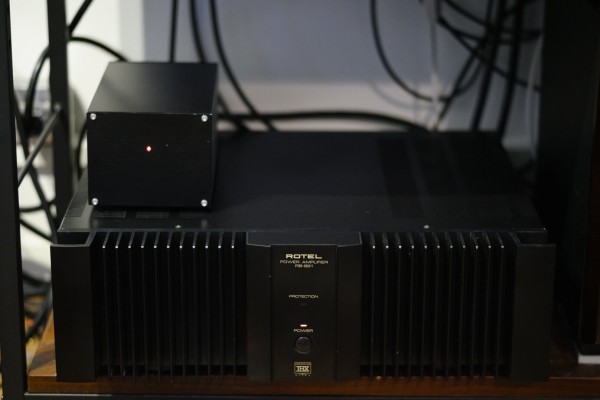 ROTEL ローテル　RB991 音出し確認済　一応ジャンク扱い ROTEL RB-991 アンプ比較 : On Age Audio