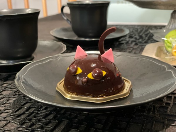 ひなた様お取置き レジンヘアゴム 黒猫ちゃん マカロンチョコケーキNo