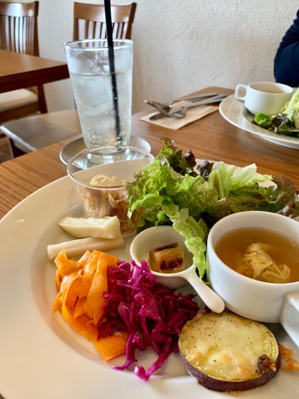 シンプルライフ シンプルスタイル に憧れるじょり Dahlia さんと出会った 猫写真がすごいことに おうちごはんとおかしとねこ Powered By ライブドアブログ