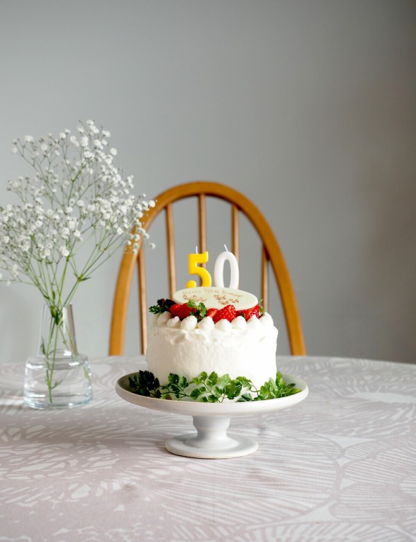 だんなさまシェフ作 50歳のお誕生日ケーキ おうちごはんとおかしとねこ Powered By ライブドアブログ