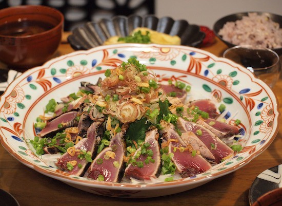 たっぷり野菜と鰹のたたきの夜ごはん おうちごはんとおかしとねこ Powered By ライブドアブログ