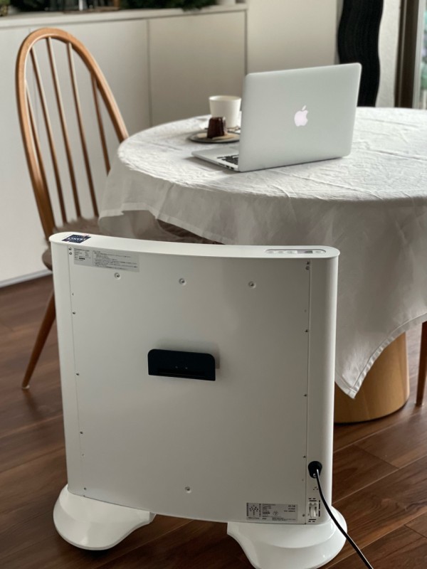 フランス製「CAMPA」のパネルヒーターが届いた♪ ポカポカ気持ち