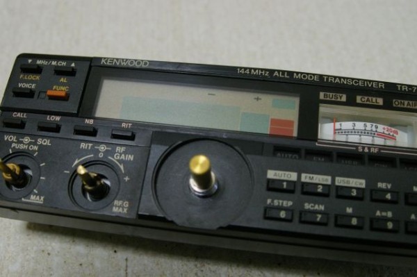 KENWOOD TR-751 永い 2mオールモードトランシーバ