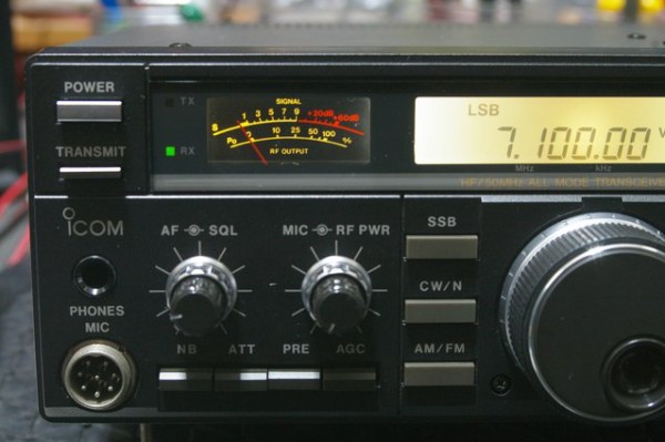 ICOM IC-726s受信機 IC-726 受信時にノイズが出る : JHGのブログ