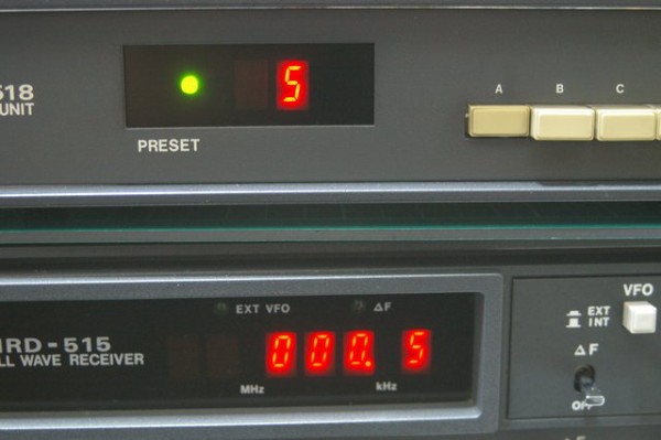 JRC受信機 NRD-515+NDH-518 動作良好美品 JRC NDH-518 メモリーユニット修理 : JHGのブログ