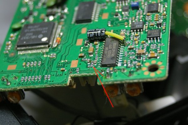 IC-706 【難あり】( 送信、受信OK 液晶一部漏れあり)
