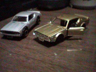 はじめの一歩 : トミカ解体所