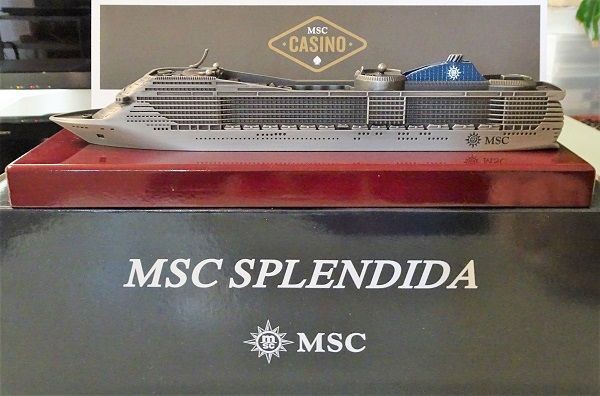 MSCベリッシマミニチュア船模型　クルーズ MSC ベリッシマ 模型 船 （②『航海日…MSCベリッシマで行く…13