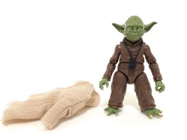 Sw ブラックシリーズ ヨーダ カフィンドドの巣窟