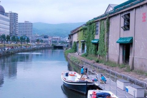 ラノベ編集者になるために学歴が優遇される現実 ラノベ作家への道