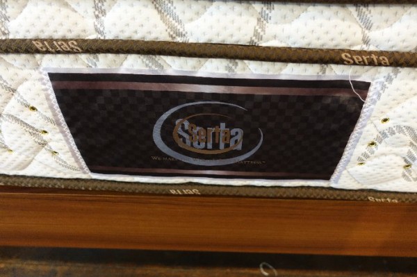 サータ・ぺディック85GF BOX-T・ハードとソフトを比較 : 住賓館