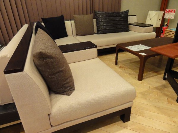 柏木工　リビングソファ　期間限定10月31日まで 柏木工 リビングソファ 期間限定10月31日まで 柏木工リビングソファ