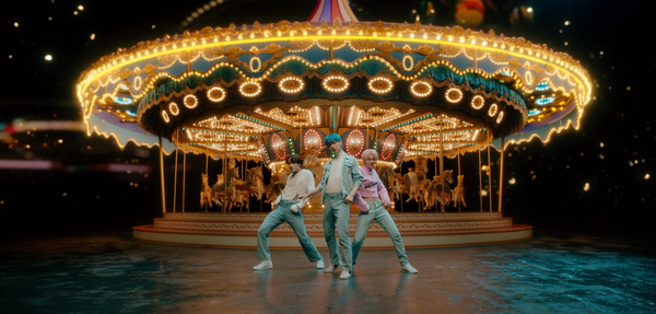 朧げな世界bluehour K Loin S Theory