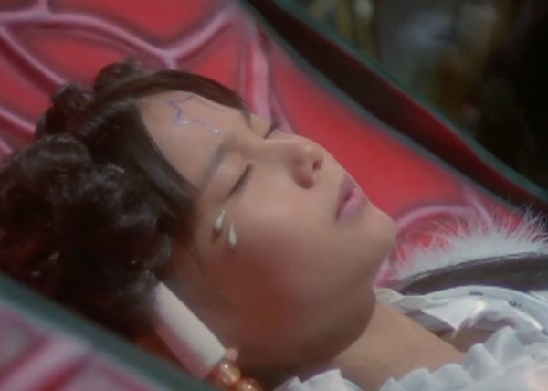 アバレンジャー対リジュエル r ヒーローが女に負けるなんて コニシキのブログ