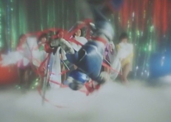 シャイダー対ヘビヘビwithギャル軍団 ヒーローが女に負けるなんて コニシキのブログ