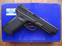 週末東京、憧れのシューイカスタム ～KSC G34 ゴールドメダル～ : とー