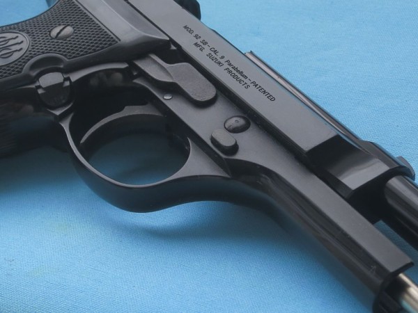 希少！鈴木製作所ABS樹脂製 ベレッタＭ９２ＳＢ　未発火　 SPG合法品 ACG/スズキ] ベレッタ M92SB ABS 発火モデルガン カートリッジ一
