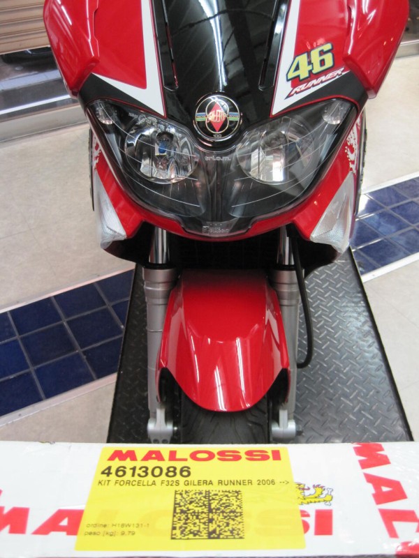 ST200 フロント足回りチューニング！ : sogno vespa club