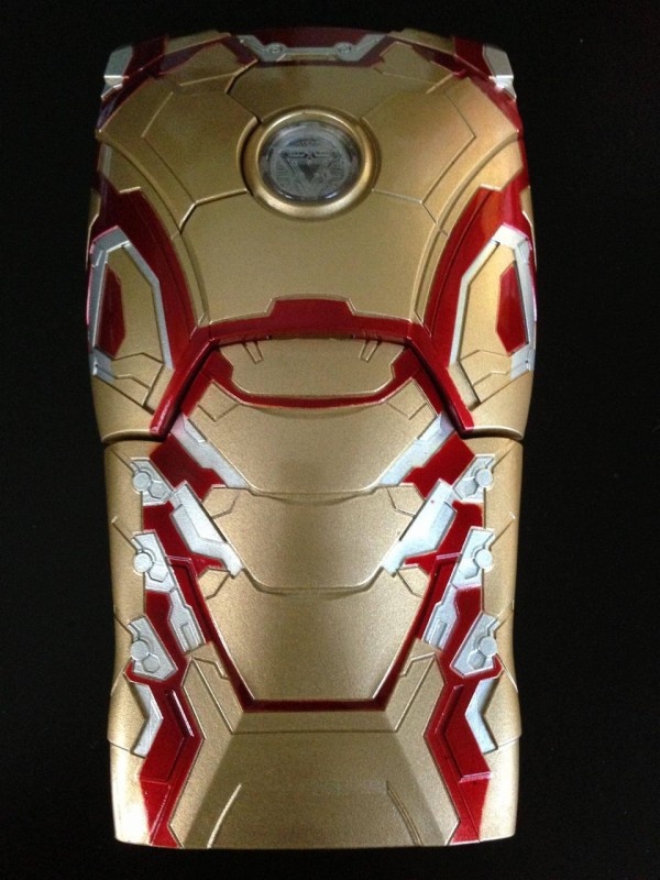 アイアンマンの超かっこいいiphoneカバーケース買ったったｗｗｗｗｗｗｗ Iphone速報