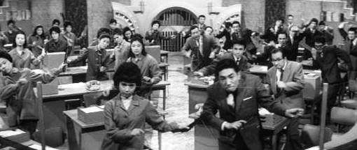 ああ爆弾 ｂｏｍｂ と正月が一緒に来たような カゴメのシネマ洞 Kagome S Cinema Cave