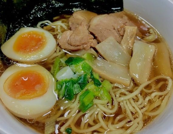 ミシュランを獲得した日本のラーメン屋のカップ麺を食べた 海外の反応 海外のお前ら 海外の反応