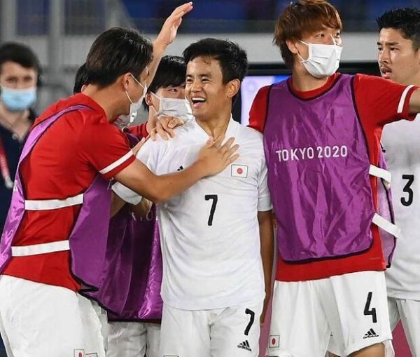 韓国人 サッカー日本代表 フランス相手に4対0で勝利ｗｗｗｗｗｗｗ カイカイ反応通信