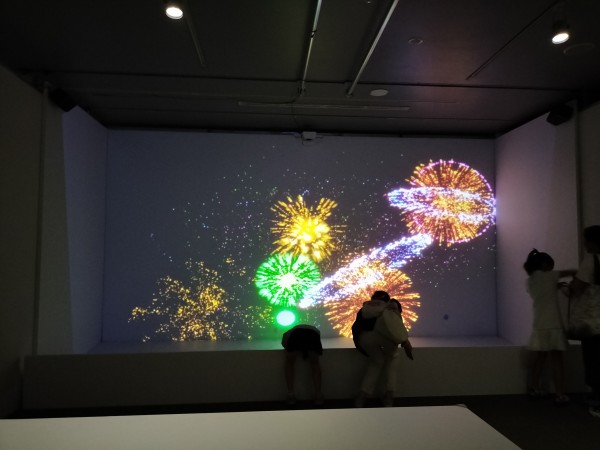 この夏、そごう美術館が“魔法”に包まれる「魔法の美術館 光と