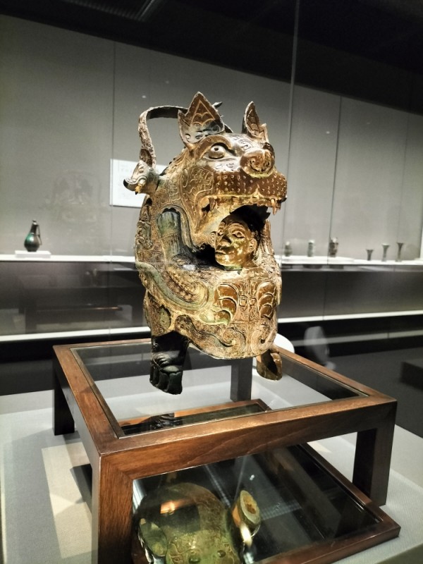 泉屋博古館東京リニューアルオープン記念展IV「不変／普遍の造形 ─住友コレクション中国青銅器名品選─」 : 美術散歩