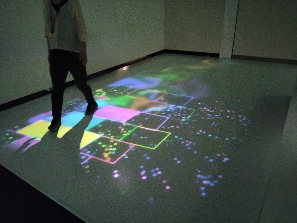 焔仁 　そごう美術館横浜展と奈良展に出品された作品タイトル「あざみ」50号 GgqKDaEa8AAfkYI.jpg