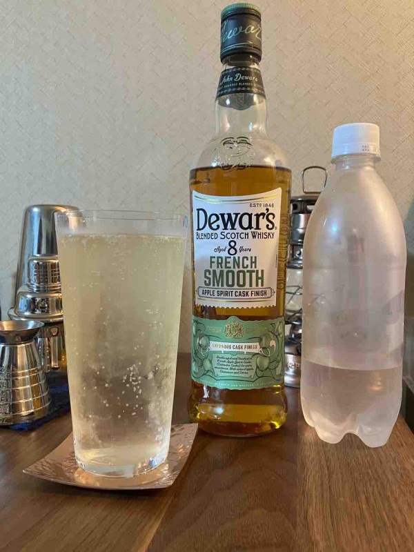 ようデュワーズカリビアンフレンチホワイトラベルグレンタレットジャパニーズ カイ太郎の晩酌日記 227杯目 デュワーズ8年 フレンチスムース