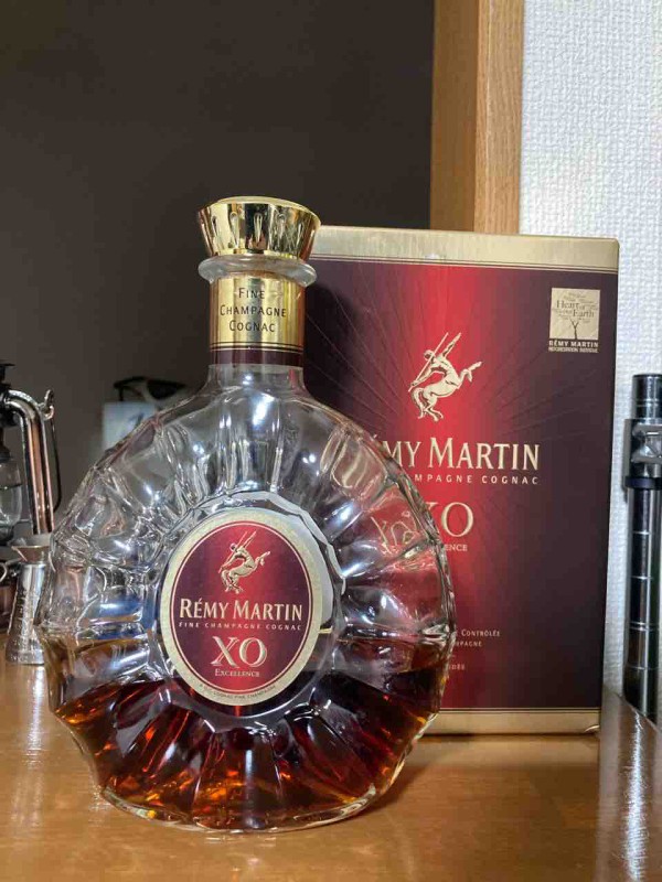 レミーマルタンＸＯ　エクセレンス　　７００ml 古酒 Amazon.co.jp: レミー・マルタン XO エクセレンス 700ml [並行