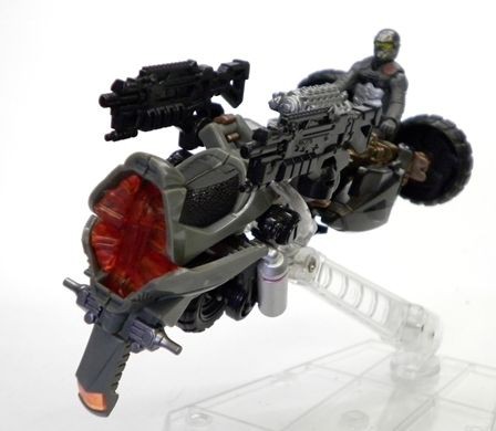 バックファイア＆スパイク・ウィトゥイキー : 玩具店：ぜんまいの森