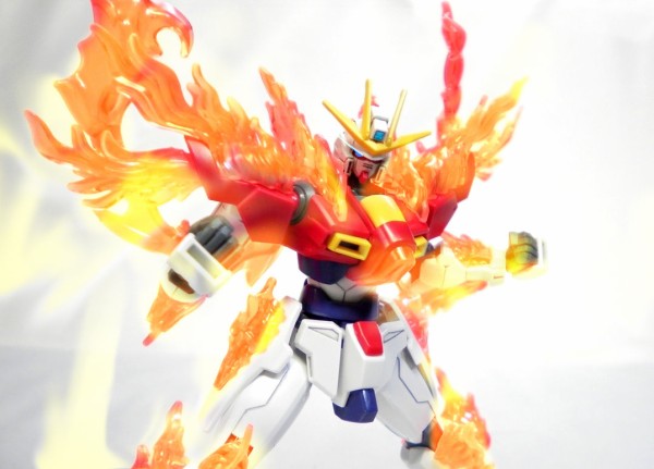 HGBF ライトニングZガンダム、トライバーニングガンダム＆オマケのカミキ Amazon | HGBF 1/144 ライトニングZガンダム (ガンダムビルド