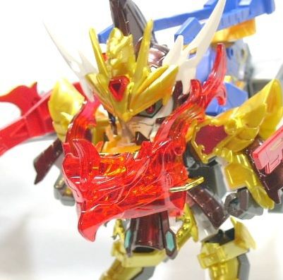 天玉鎧ガンダム 046 組み立て済み SDガンダムBB戦士 三国伝BBW 真・紅蓮装曹操ガンダム・天玉鎧炎鳳 未