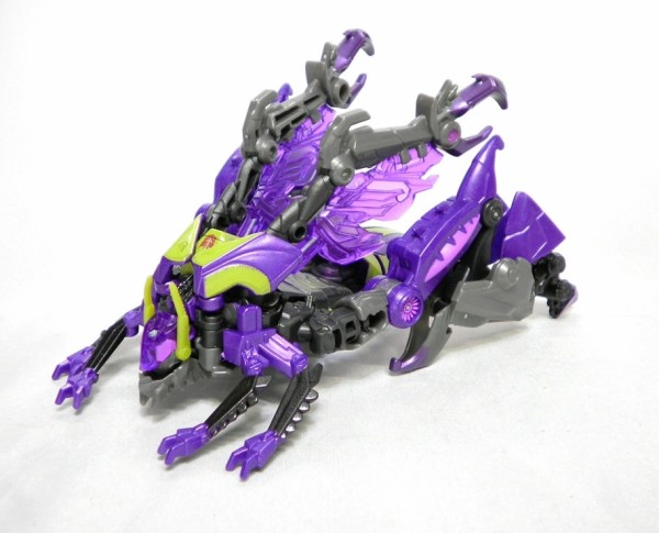トランスフォーマー キックバック ボンブシェル スクラップネル 3点セット レビュー：TFジェネレーションズ レガシー（海外版） キック