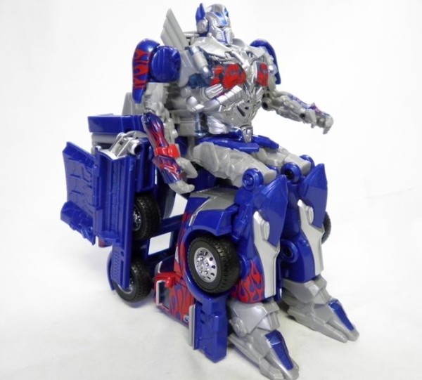 バトルコマンドオプティマスプライム（本体編） : 玩具店：ぜんまいの森