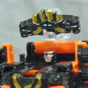 ミニプラ・ガンバルオー : 玩具店：ぜんまいの森