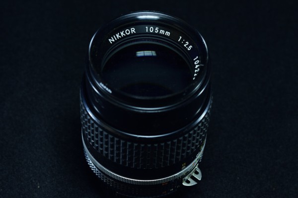 Ai Nikkor 105mm F2.5S と Nikkor P Auto 180mm F2.8 Ai改 : いんまい 