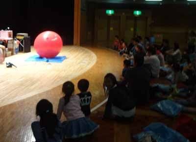 大型児童館 ビッグバン 出張パフォーマンスショー 大阪府 子ども向けマジシャン ジャスパー瀧口