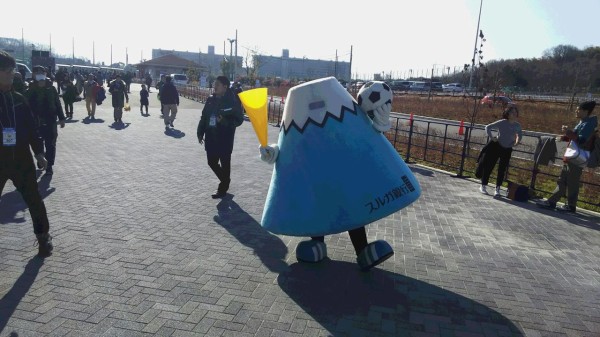 第９６回天皇杯全日本サッカー選手権大会決勝戦 鹿島vs川崎 吹田 レフェサポ兼愛媛サポのblog