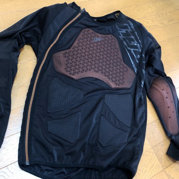 HYODのインナープロテクトギアを買うの巻 : kamarin.net